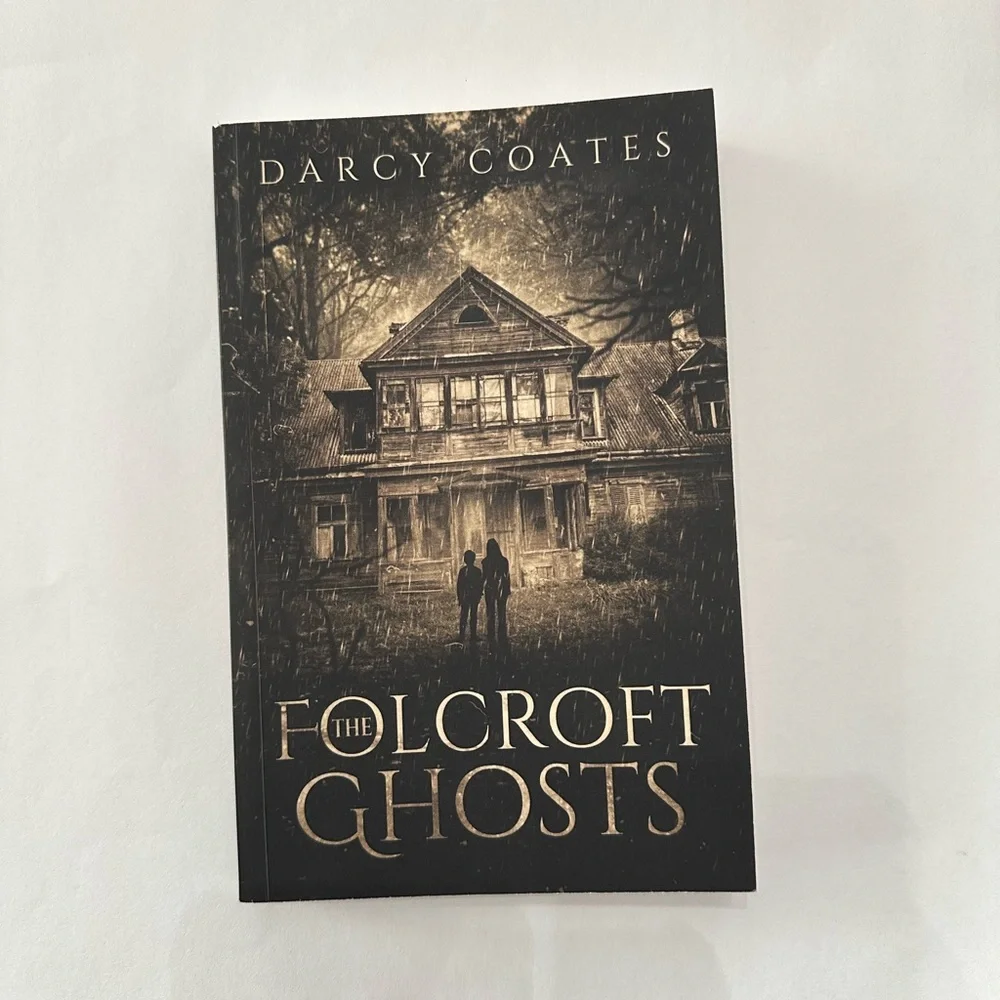 The Folcroft Ghosts by Darcy Coates Paperback Book Horror Mystery Ghost Story